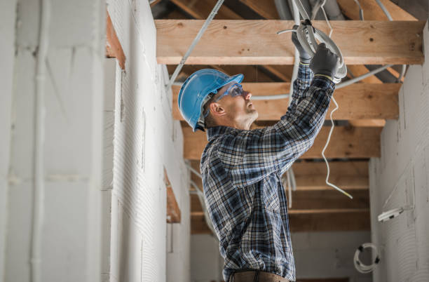 Best Emergency Electrical Repair  in Santa Clarita, CA