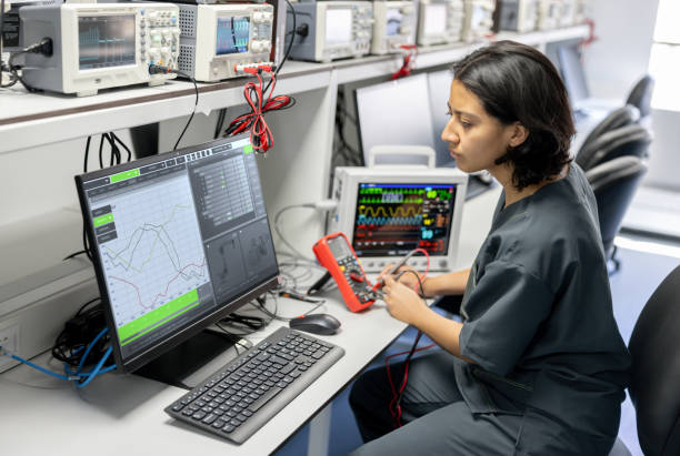 Best Emergency Electrician Near Me  in Santa Clarita, CA