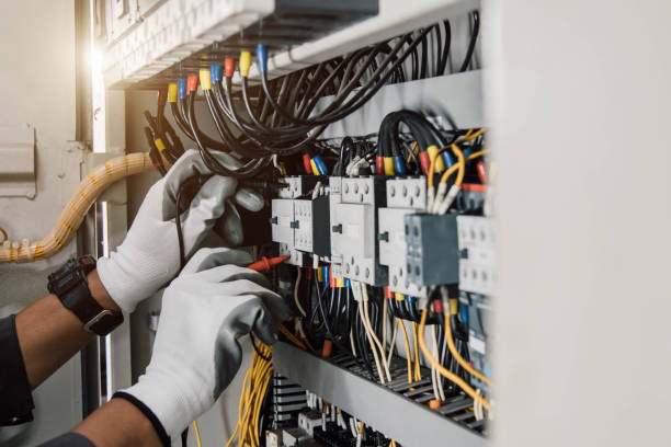 Best Circuit Breaker Repair  in Santa Clarita, CA